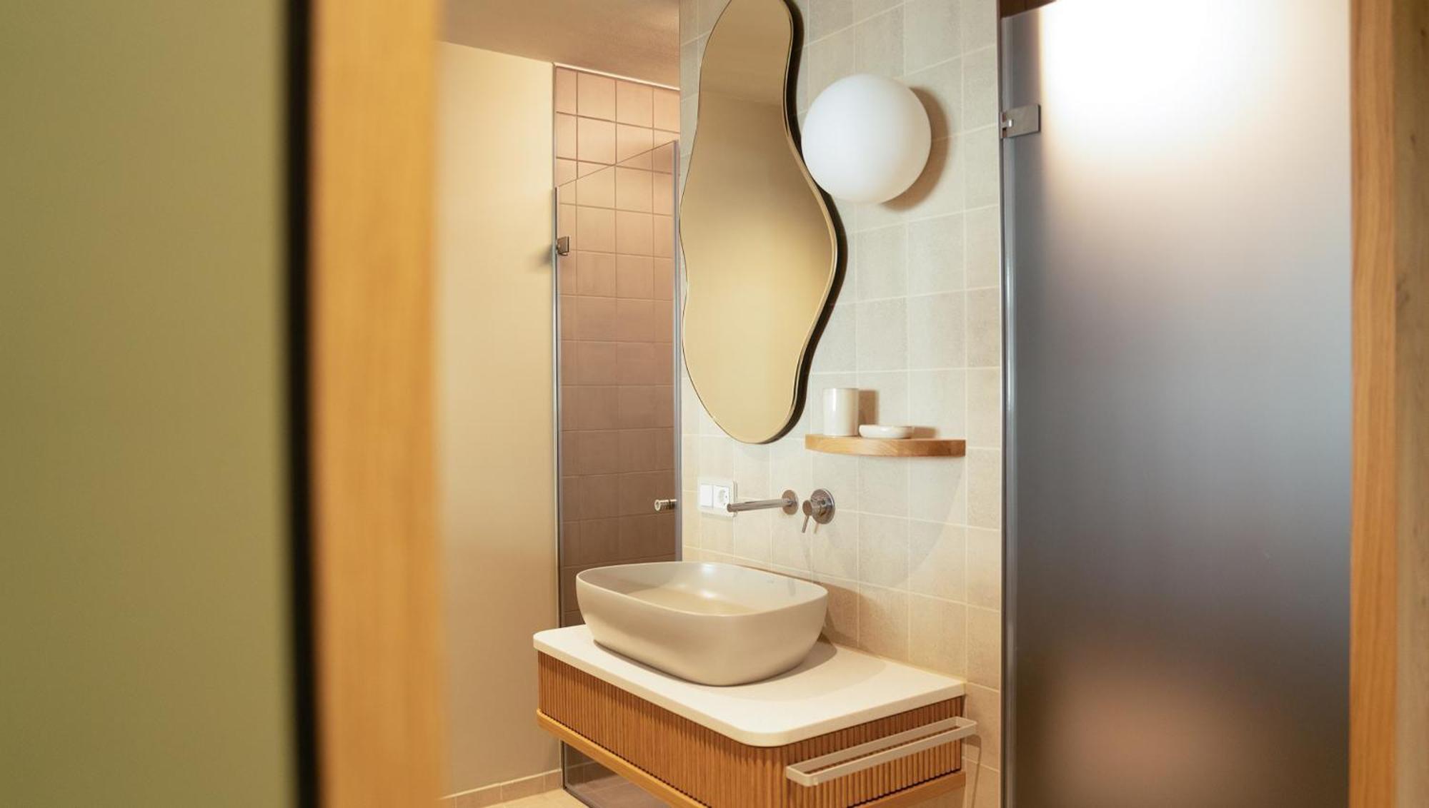 Waldweit Rheingau Hotel Und Retreat Kiedrich Bagian luar foto